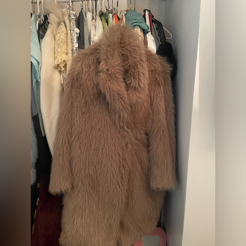 Women's Faux Fur Coat - Brown